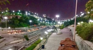 جاهای دیدنی تهران در شب: پارک نهج‌البلاغه