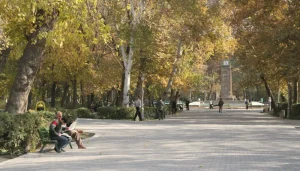 بهترین پارک‌های تهران برای پیاده روی:پارک شهر