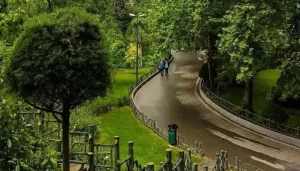 جاهای دیدنی تهران در روز جمعه : پارک ملت