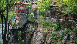 جاهای دیدنی تهران روز پنجشنبه: دربند