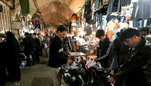 بهترین مرکز خریدهای لباس زمستانه در تهران: بازار دوم نازی آباد